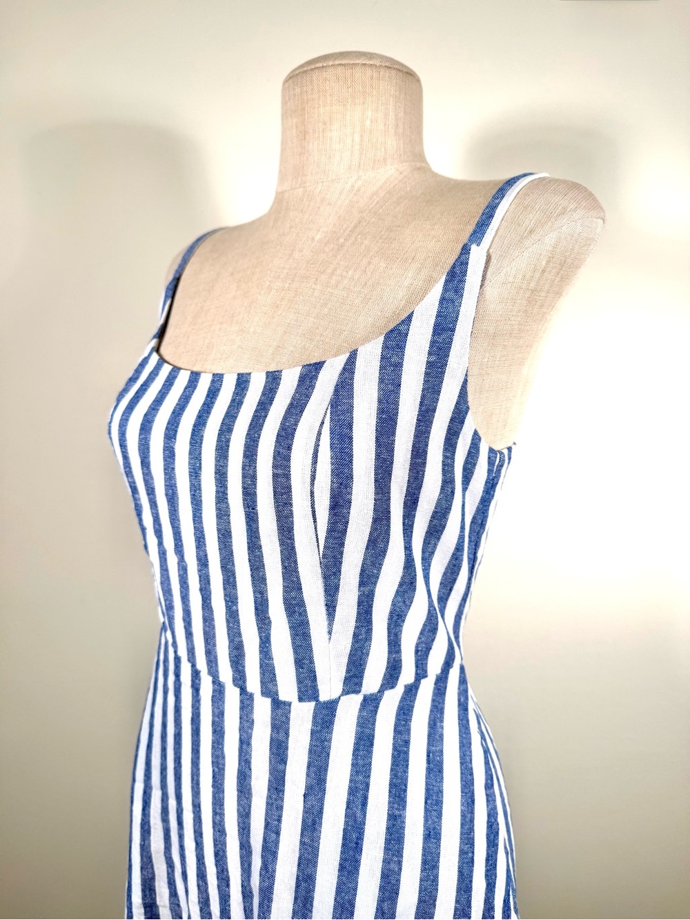 Old Navy Blue Striped Linen Blend Fit & Flare Cami Mini Dress with Pockets M EUC - Picture 5 of 16